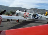 N86WW @ SZP - 1956 North American SNJ-4, P&W R1340 550 Hp - by Doug Robertson
