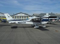 N6013V @ SZP - 2006 Cessna 182T SKYLANE - by Doug Robertson