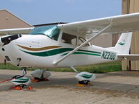 N2310U @ IAG - George's new 172 - by Jim Uber