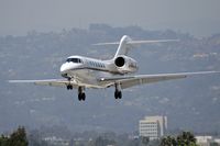 N978QS @ SMO - 2002 Cessna 750 Citation X N978QS, from Las Vegas McCarran Int'l (KLAS), on final approach to RWY 21.