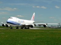B-18716 @ LKPR - Boeing 747-409F(SCD)