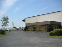 N5025 @ ILM - private hanger in Wilmington, NC - by Cameron