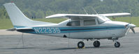 N2233S @ DAN - 1976 Cessna 210L in Danville Va. - by Richard T Davis