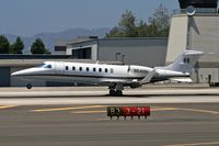 N64HH @ SMO - 2000 Bombardier Learjet 45 N64HH from Metropolitan Oakland Int'l (KOAK) landing on RWY 21. - by Dean Heald