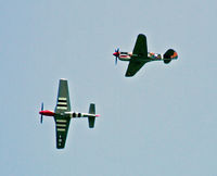 N10601 @ D52 - With P-40 at Geneseo show