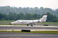 N318QS @ PDK - Landing 2L With Airbrakes Extended - by Michael Martin