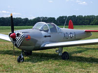 N2389H @ D52 - at the Geneseo show