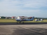 N11886 @ 57C - Cessna 150 - by Mark Pasqualino