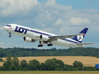SP-LPA @ KRK - Lot - by Artur Bado?