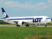SP-LPC @ KRK - Lot - by Artur Bado?