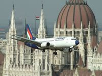 HA-LOE - Red Bull Air Race Budapest - by Snapshot