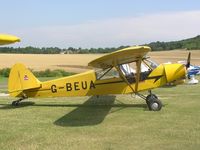 G-BEUA - Piper Super Cub used as a glider-tug at Dunstable - by Simon Palmer