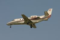 HB-VNI @ BRU - short to land on rwy 25L