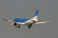 G-MIDR @ BRU - several seconds before touching rwy 25L
