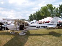 N833MA @ KOSH - Cessna 172