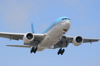 HL7575 @ LAX - Korean Air HL7575 (FLT KAL15) from Incheon Int'l (RKSI) - Seoul, Korea on final approach to RWY 24R.