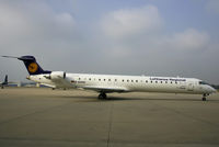 D-ACKE @ CGN - new aircraft - by Wolfgang Zilske