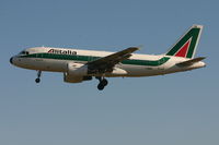I-BIMD @ BRU - ISOLA DI CAPRI arrives very early in the morning on rwy 25L