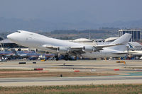 B-18722 @ LAX - China Airlines Cargo B-18722 (FLT CAL5251) departing RWY 25R enroute to Chiang Kai Shek Int'l (RCTP) - Taipei, Taiwan. This aircraft is brand new and not yet painted in the airline colors. - by Dean Heald