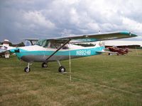 N8824B @ KOSH - Cessna 172
