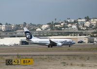 N622AS @ SAN - Alaska Airlines 2000 737-790 @ San Diego, CA - by Steve Nation