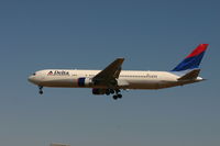 N192DN @ BRU - arrival of flight DL142 from ATLANTA