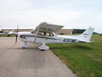 N351ME @ C77 - Cessna 172S