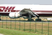 OO-DIB @ BRU - close-up of left wing while reducing speed - sorry for the fence
