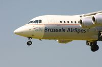 OO-DJY @ BRU - arrival on rwy 25L