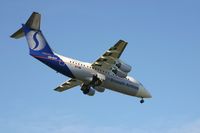 OO-DJY @ BRU - short to land on rwy 02