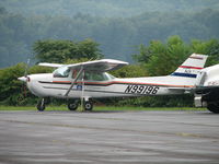 N99196 @ IPT - Waiting on a mision - by Sam Andrews