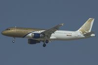 A4O-EO @ DXB - Gulf Air Airbus 320 - by Yakfreak - VAP