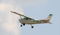 N21LW photo, click to enlarge