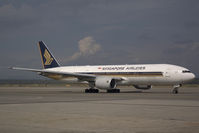 9V-SVN @ MXP - Singapore AIrlines Boeing 777-200