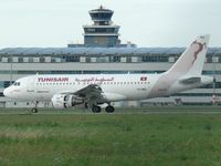 TS-IMO @ LKPR - Airbus A319-114