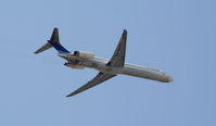 N997DL @ ATL - Climbing out of ATL - by Michael Martin