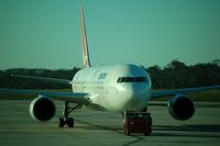 VH-OGG @ MEL - Qantas' B 767 City of Rockhampton - by Micha Lueck