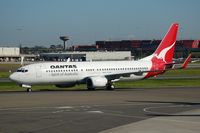 VH-VXH @ SYD - Qantas operates an extensive fleet of B737s on domestic services - by Micha Lueck
