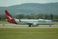 VH-VXI @ PER - Accelerating for the take-off run - by Micha Lueck