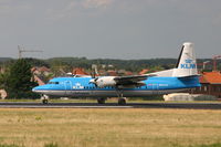 PH-KVK @ BRU - taxiing on rwy 25L