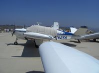 N6625R @ CMA - 1982 Beech V35B BONANZA, Continental IO-520-B 285 Hp, tip tanks - by Doug Robertson