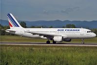 F-GHQD @ BSL - inbound from ORY - by eap_spotter