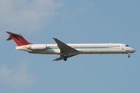 OE-LMH @ VIE - On final RWY11.