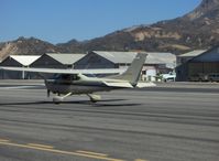 N2017E @ SZP - 1982 Cessna T182 SKYLANE, Lycoming O-540-L3C5D 235 Hp, taxi to Runway 22 - by Doug Robertson