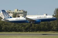 N403UA @ SJU - United Airbus A320 - by Yakfreak - VAP