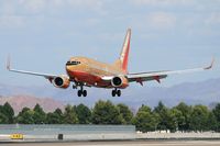 N778SW @ LAS - Southwest Airlines N778SW (FLT SWA1729) from Bob Hope (KBUR) on short final to RWY 25L.