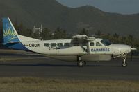 F-OHQM @ SXM - Air Caraibes Cessna 208 Caravan