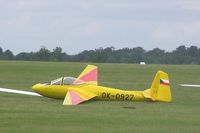 BGA4286 - LF-107 Lunak at Booker airfield