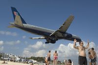 N576UA @ SXM - United Airlines Boeing 757-200