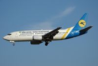 UR-GAH @ FRA - Boeing 737-32Q - by Volker Hilpert